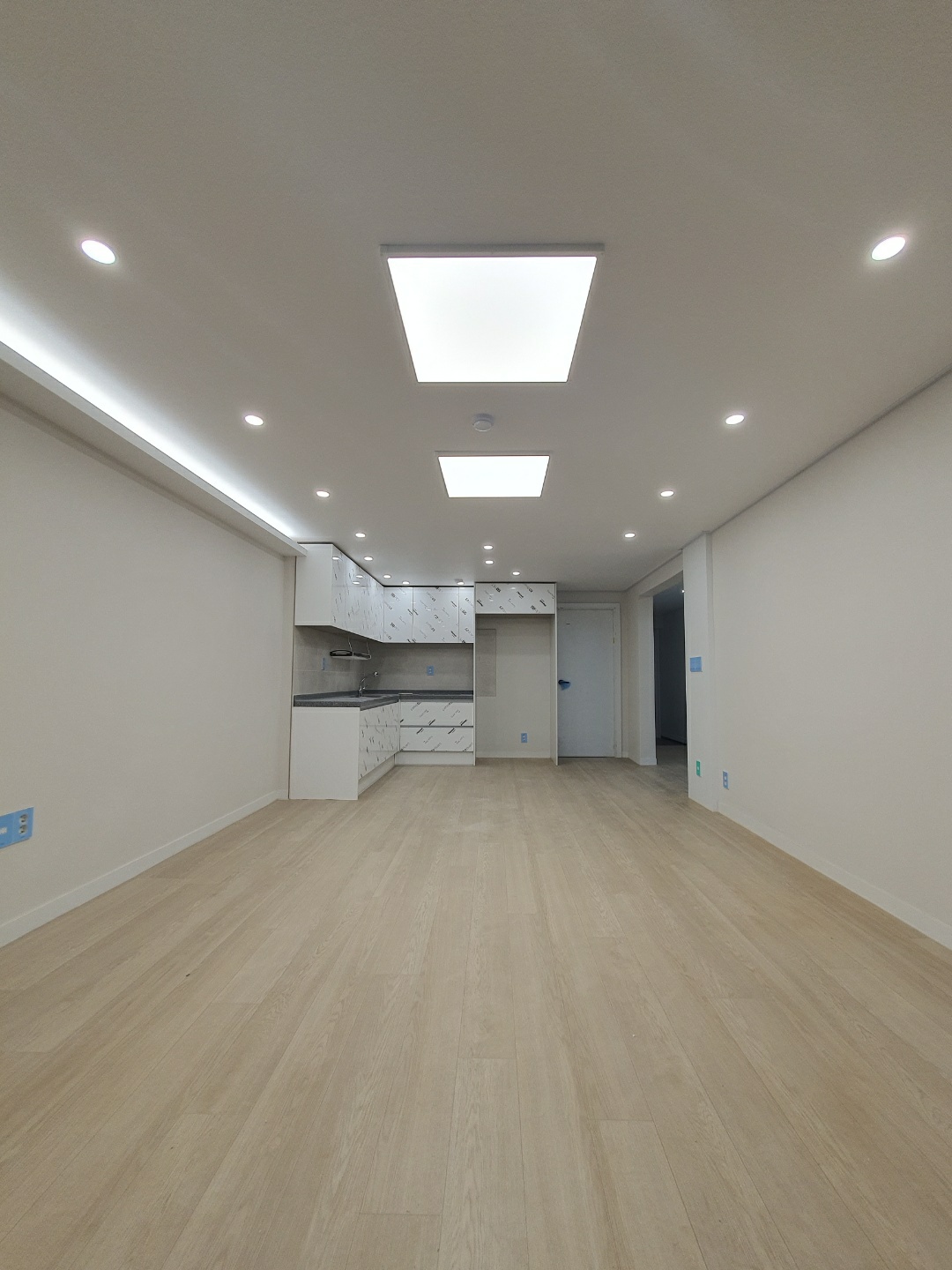/user/f/fixyourplace/editor/2211/ef0a741570a730c793d7d4fa849239ad_1669016982_2893.jpg 이미지크게보기