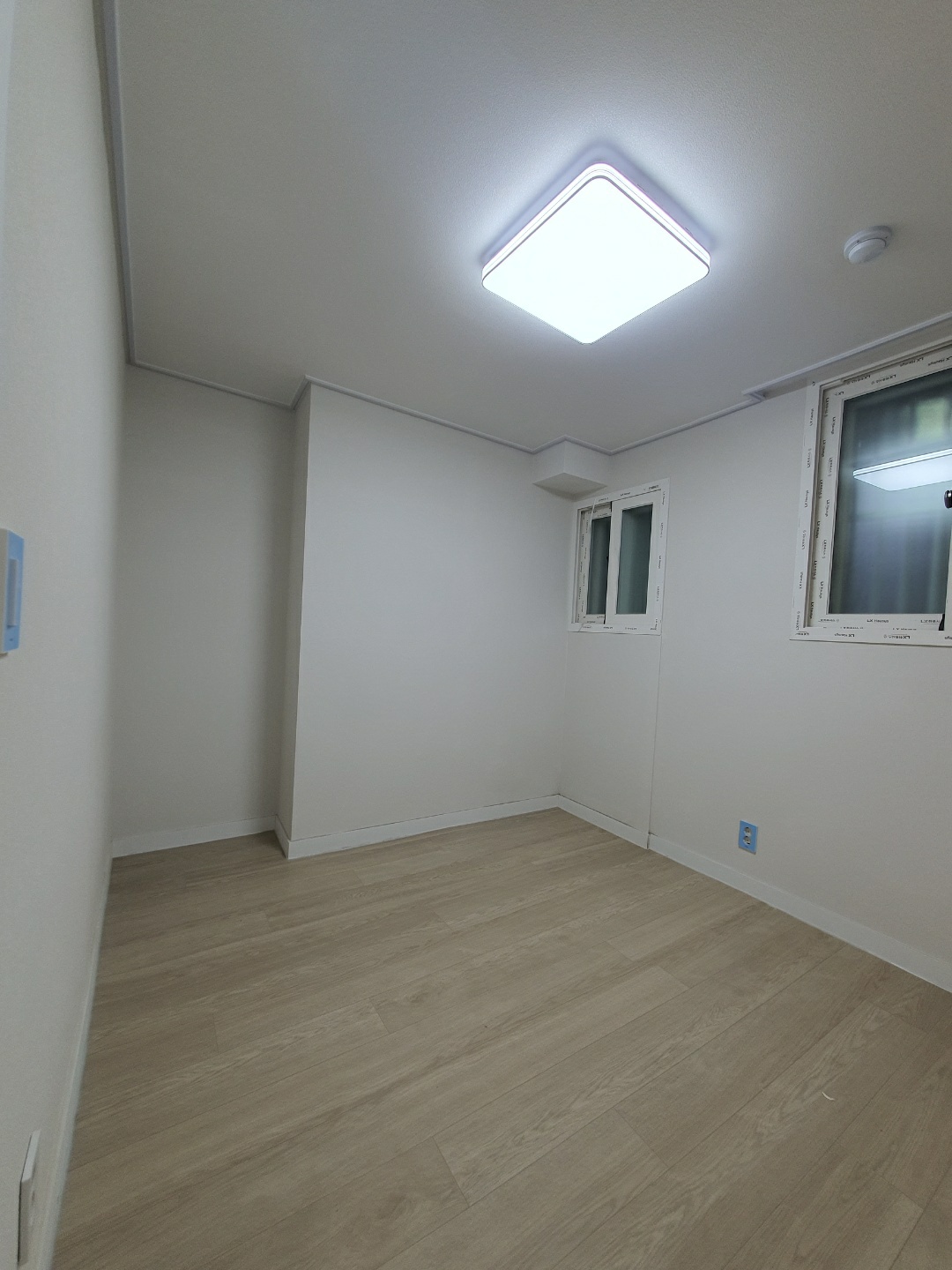 /user/f/fixyourplace/editor/2211/ef0a741570a730c793d7d4fa849239ad_1669016982_4949.jpg 이미지크게보기