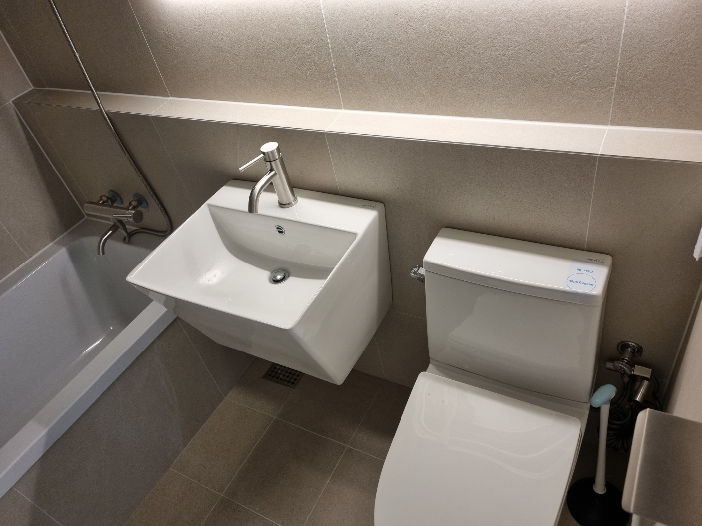 /user/f/fixyourplace/editor/2404/a6c346084216be53ee8c540d96ca1a01_1712539331_3655.jpg 이미지크게보기