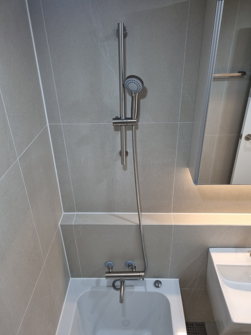 /user/f/fixyourplace/editor/2404/a6c346084216be53ee8c540d96ca1a01_1712539331_4235.jpg 이미지크게보기